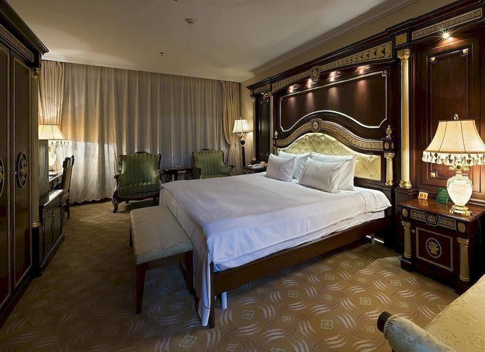 Regent Hotel Дали Екстериор снимка