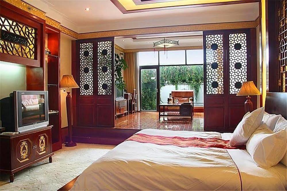 Regent Hotel Дали Екстериор снимка